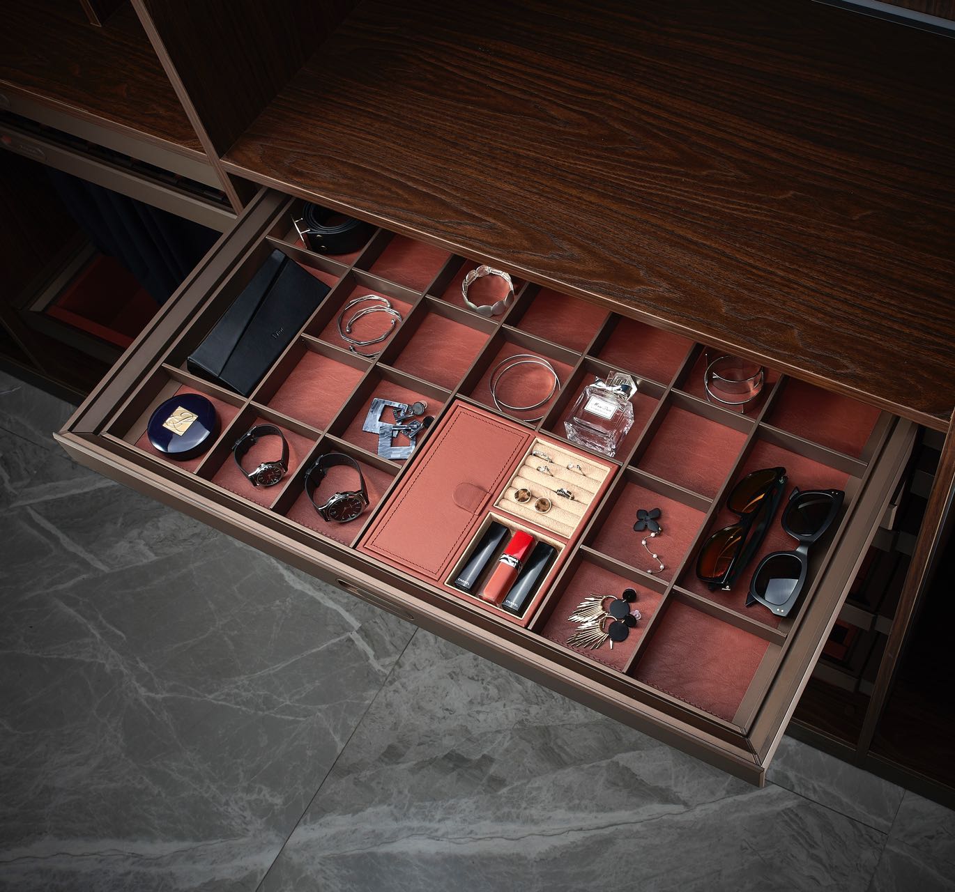 Closet Accessories & Custom Closet Systems in Scarborough, ON