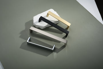 Contemporary Pulls M4173