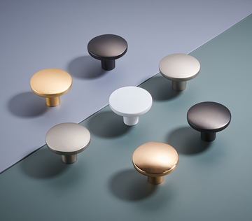 Designer Knob M1158