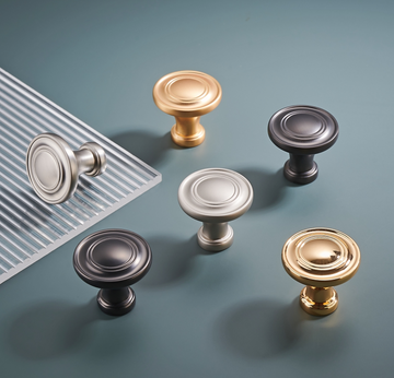 Designer Knob M1166